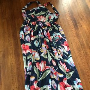Lulu’s floral maxi dress